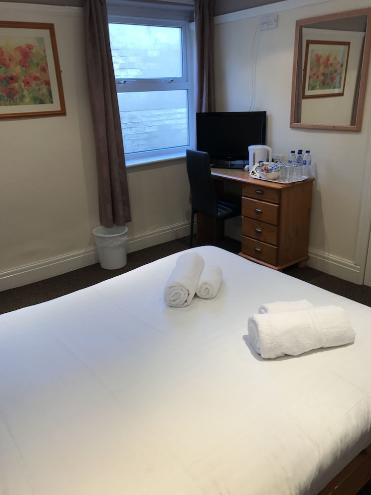 Queens Plaza Hotel 30/72
