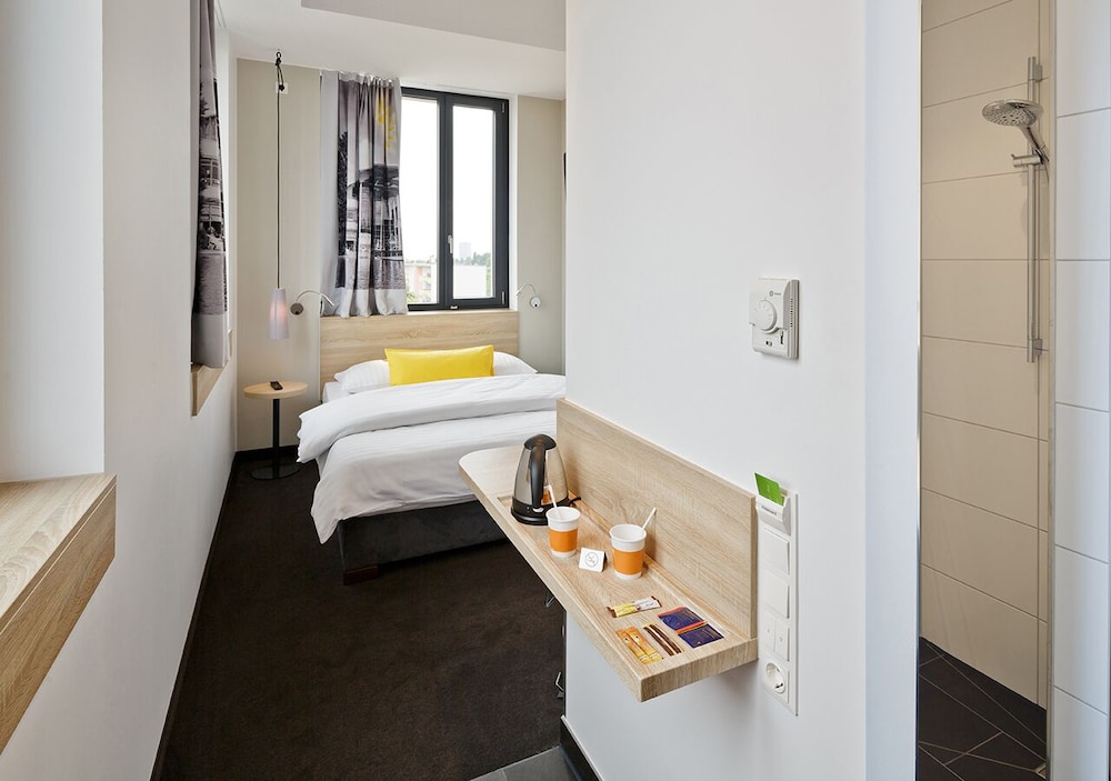 B B Hotel Munchen Trudering 20/41