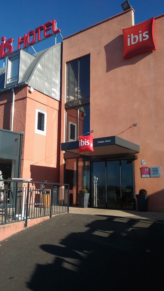 IBIS CHALON SUR SAONE NORD 2/67