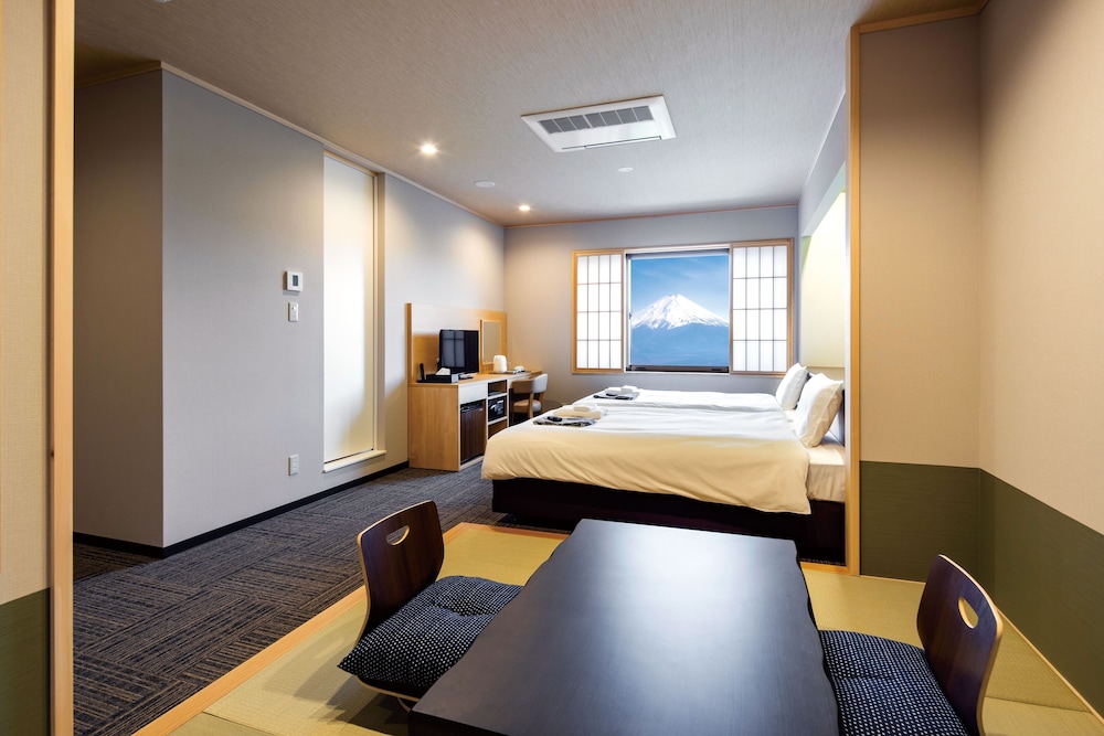 Fuji Kawaguchiko Resort Hotel 18/27