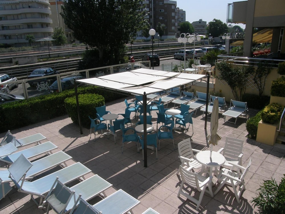 Hotel Alexander photo4