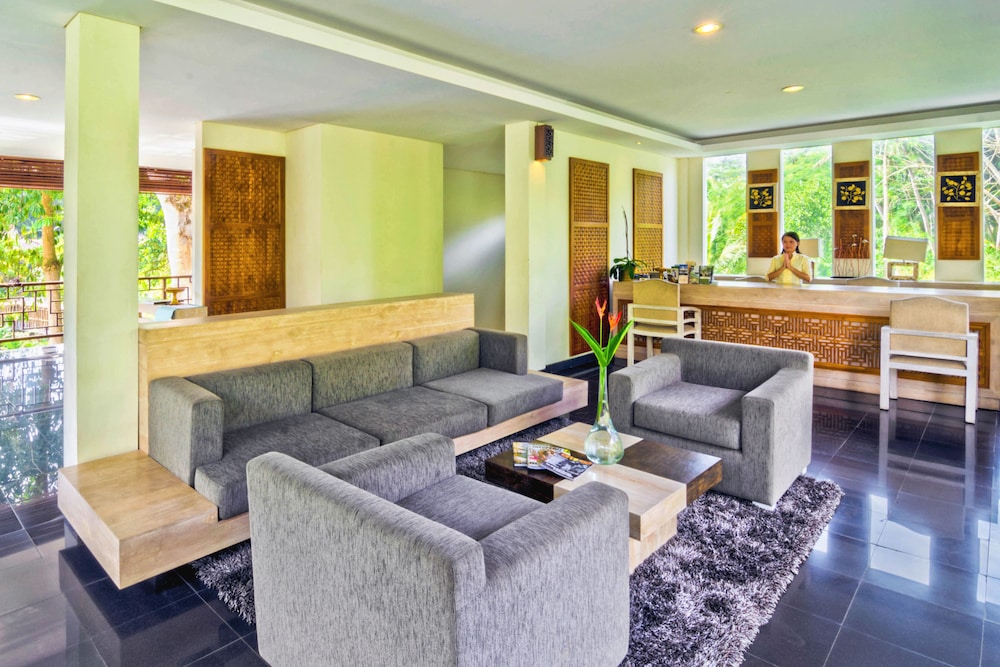 Labak River Hotel 53/71