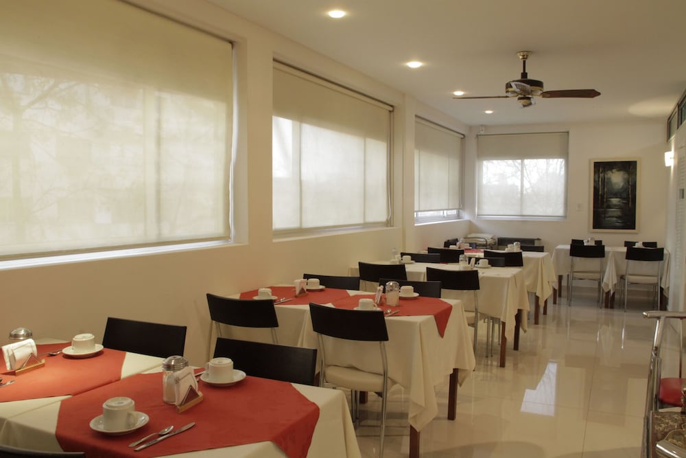 Crillon Mendoza 51/67