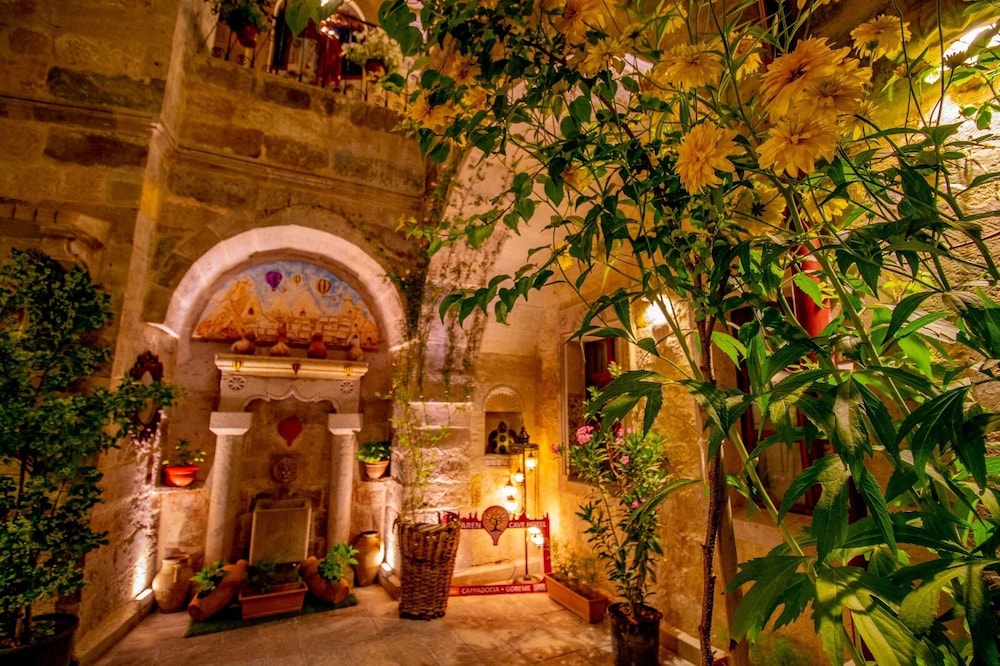 Aren Cave Hotel 45/50