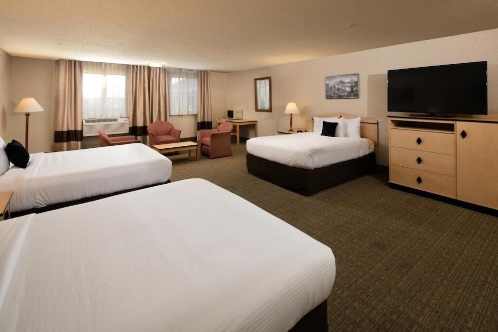 SYLO Hotel Denver Airport, a Ramada by Wyndham 13/57