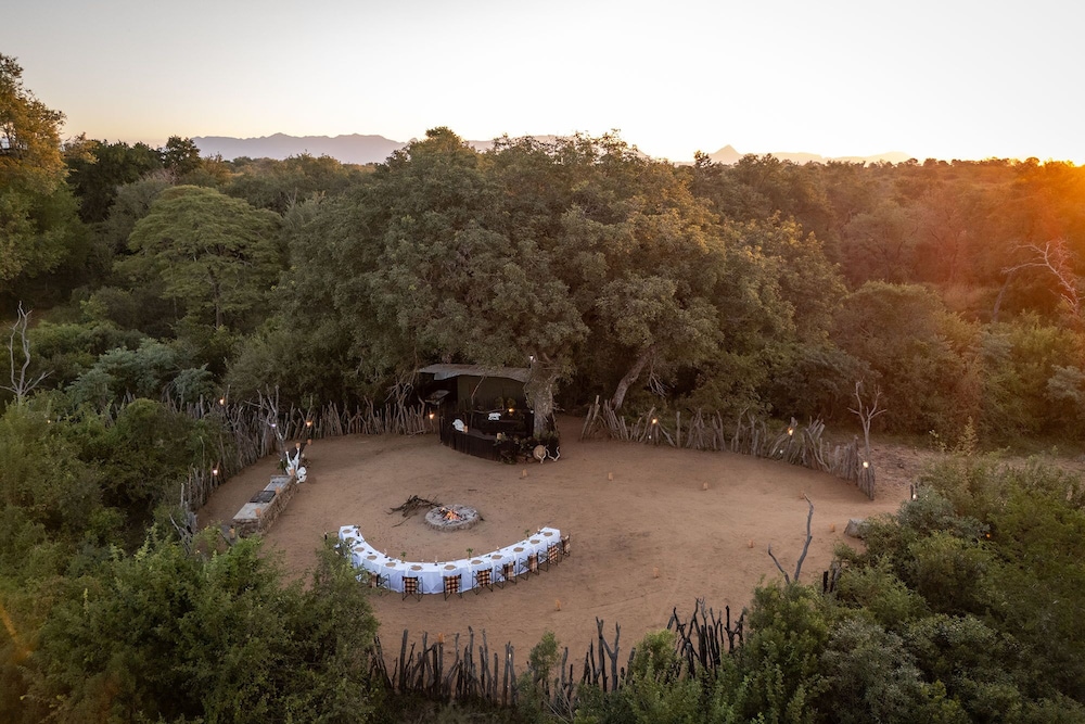 Chisomo Safari Lodge 40/48