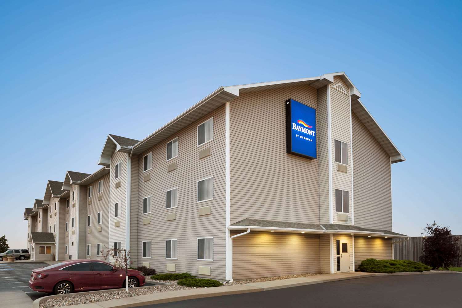 Baymont By Wyndham Fremont 5/31