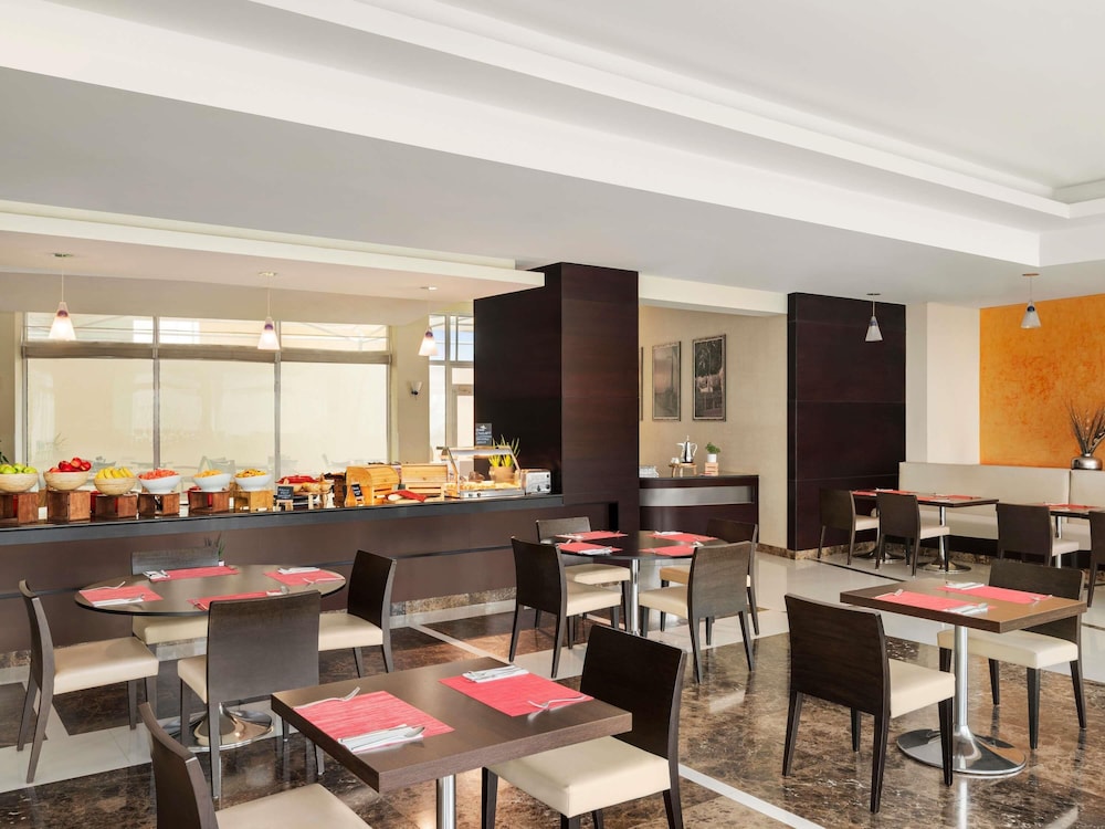 Ibis Muscat 31/48