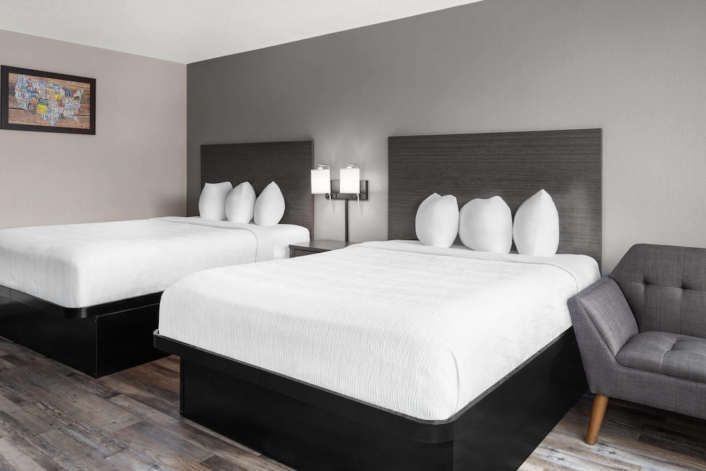 Baymont by Wyndham Great Falls City Center 20/60