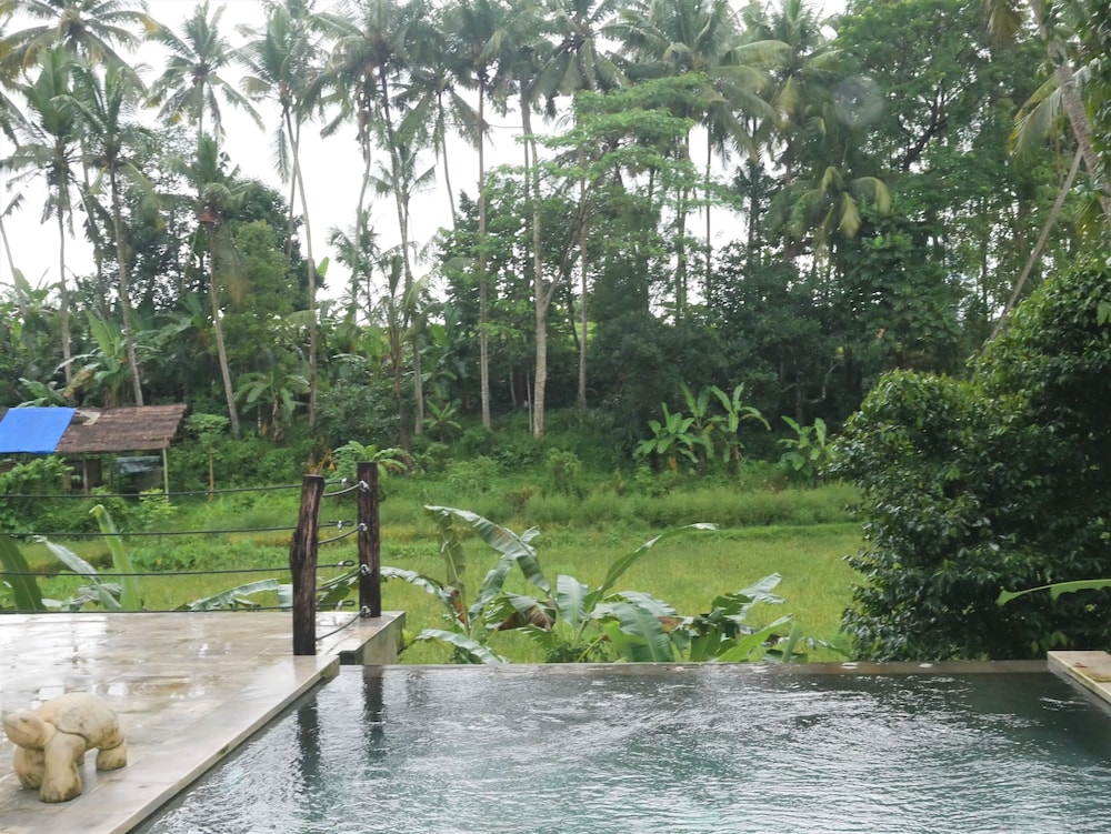 Swarapadi Villa 46/56