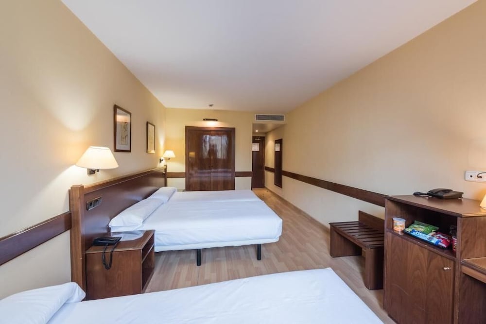 Oriente Hotel 13/58