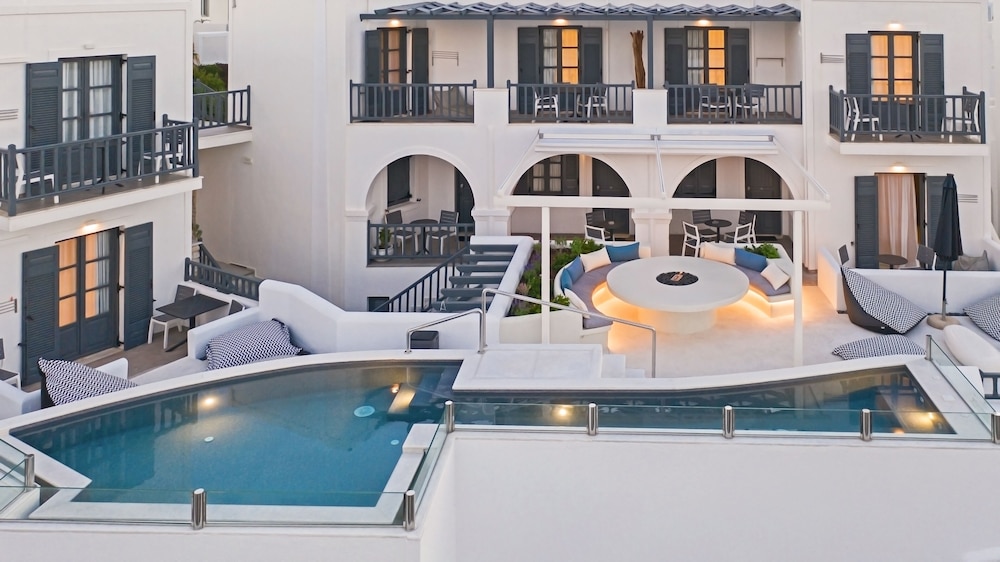 Parian Boutique Hotel 2/48