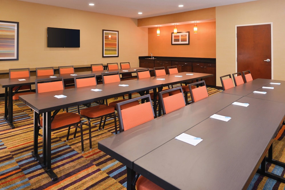 Fairfield Inn By Marriott Louisville North 49/58