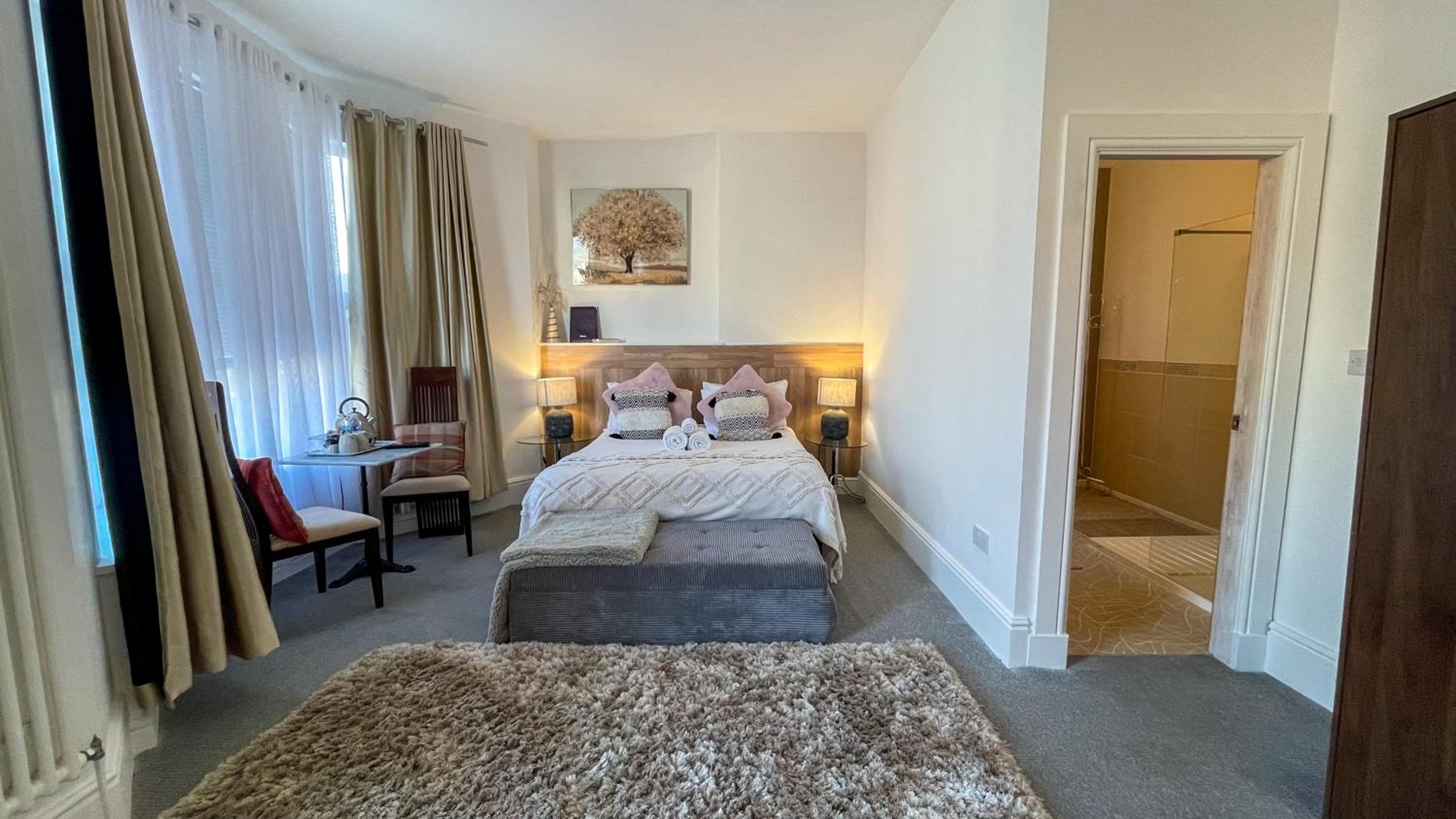 Deluxe, Double Bed, Side Sea View، My Guesthouse Blackpool 4/10