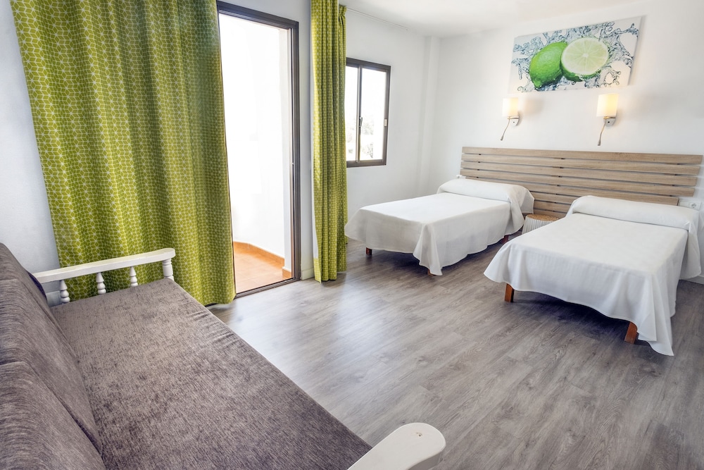 The Palm Star Ibiza - Adults Only 8/50