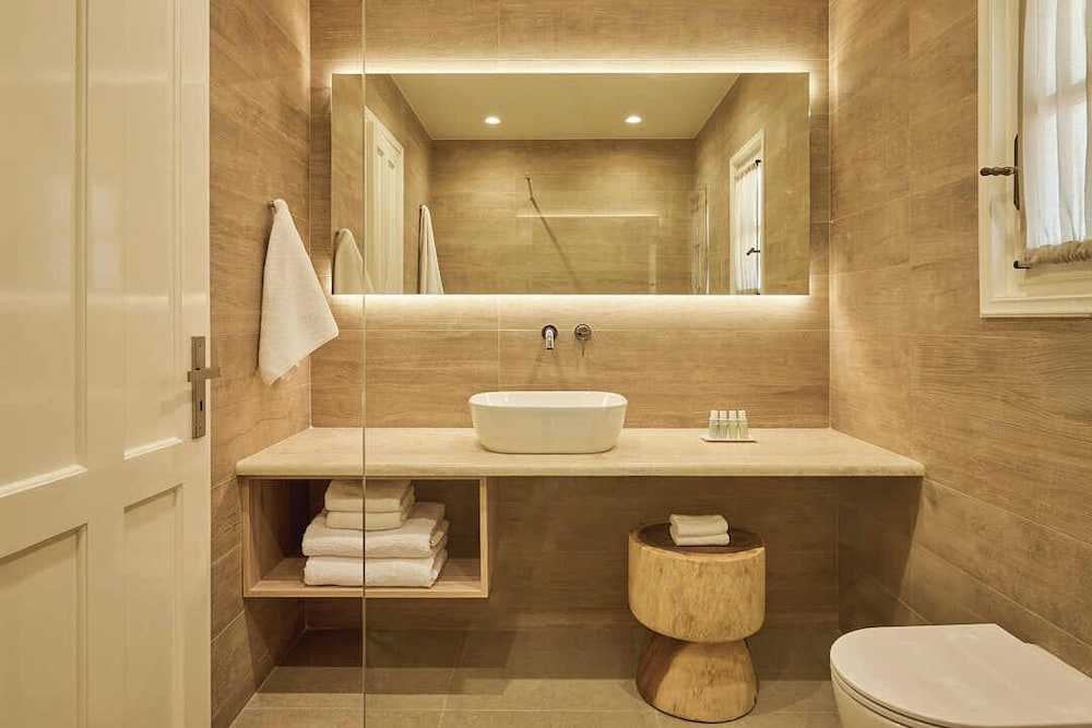 Nikki Beach Resort and Spa Porto Heli 68/70