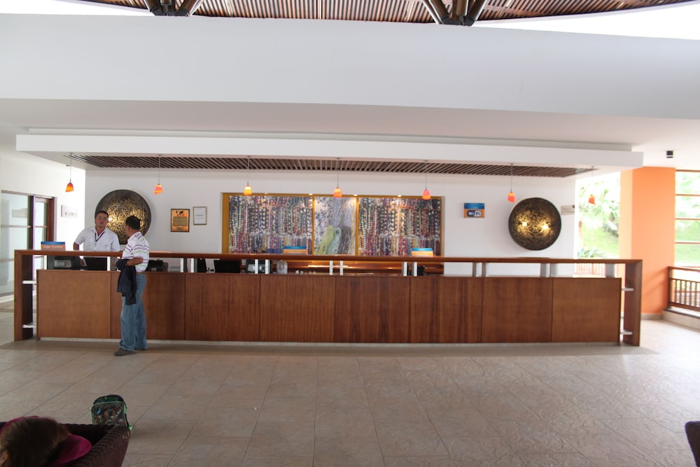 Royal Decameron Mompiche 5/48