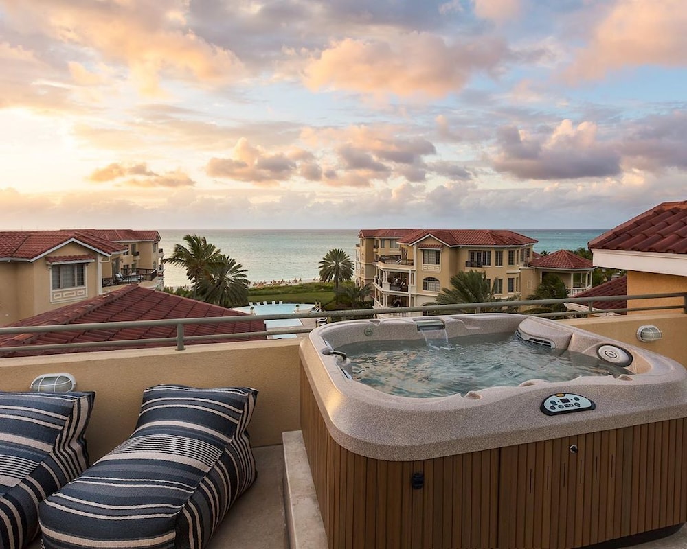 Somerset On Grace Bay 38/76