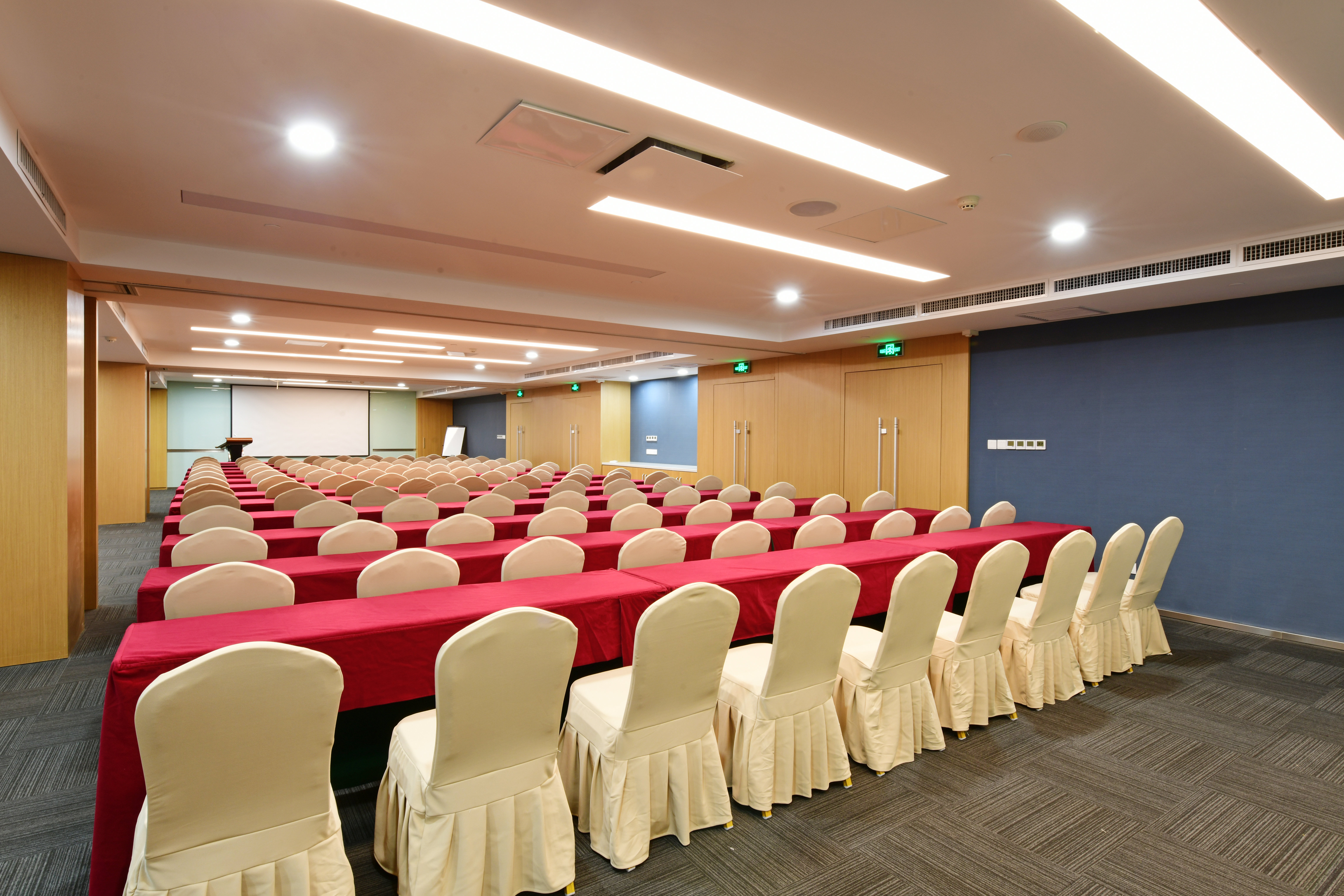 HOLIDAY INN EXPRESS CHANGCHUN HIGH-TECH ZONE 19/21