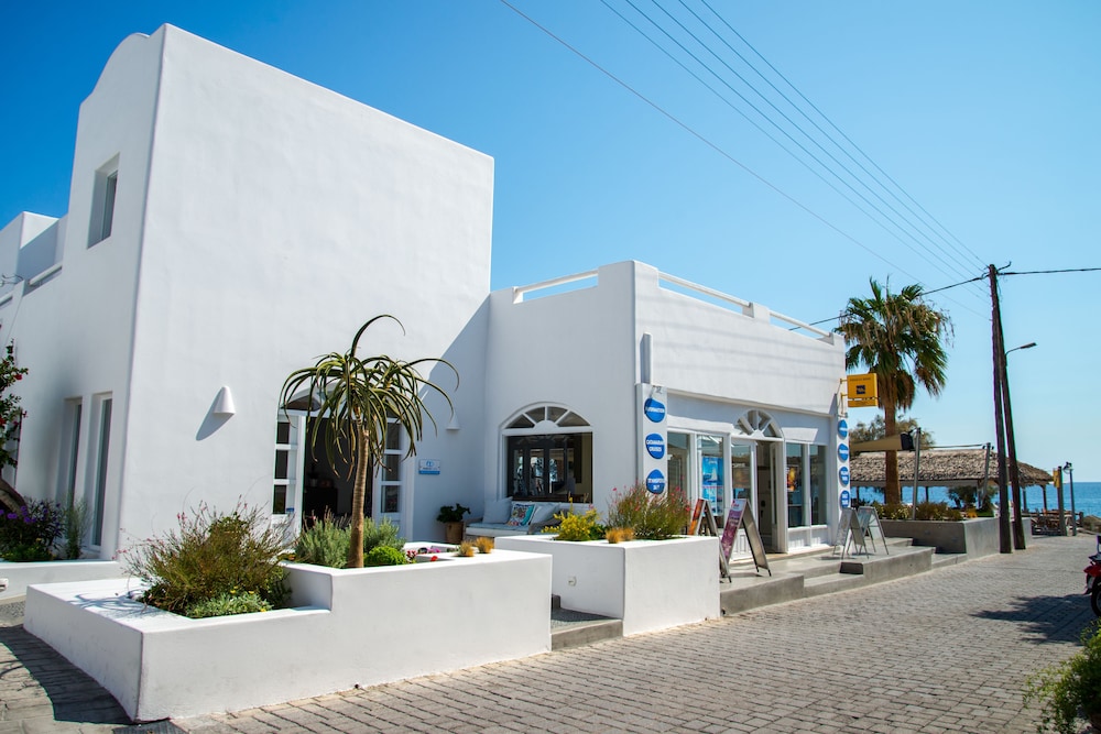 Makris Beach Hotel 5/50