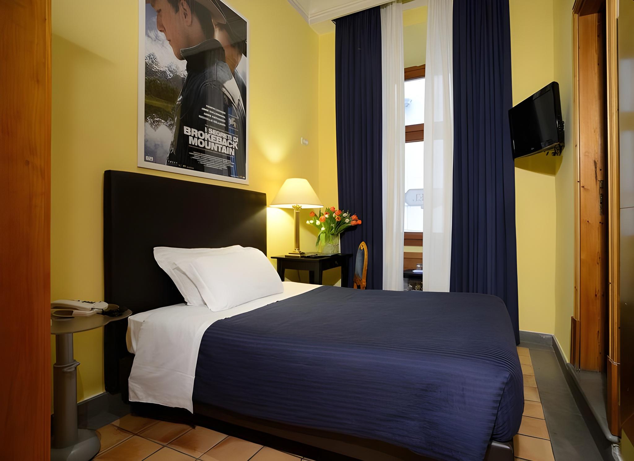 Room, Single