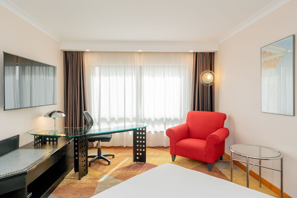 Grand Skylight Hotel Royal 31/34