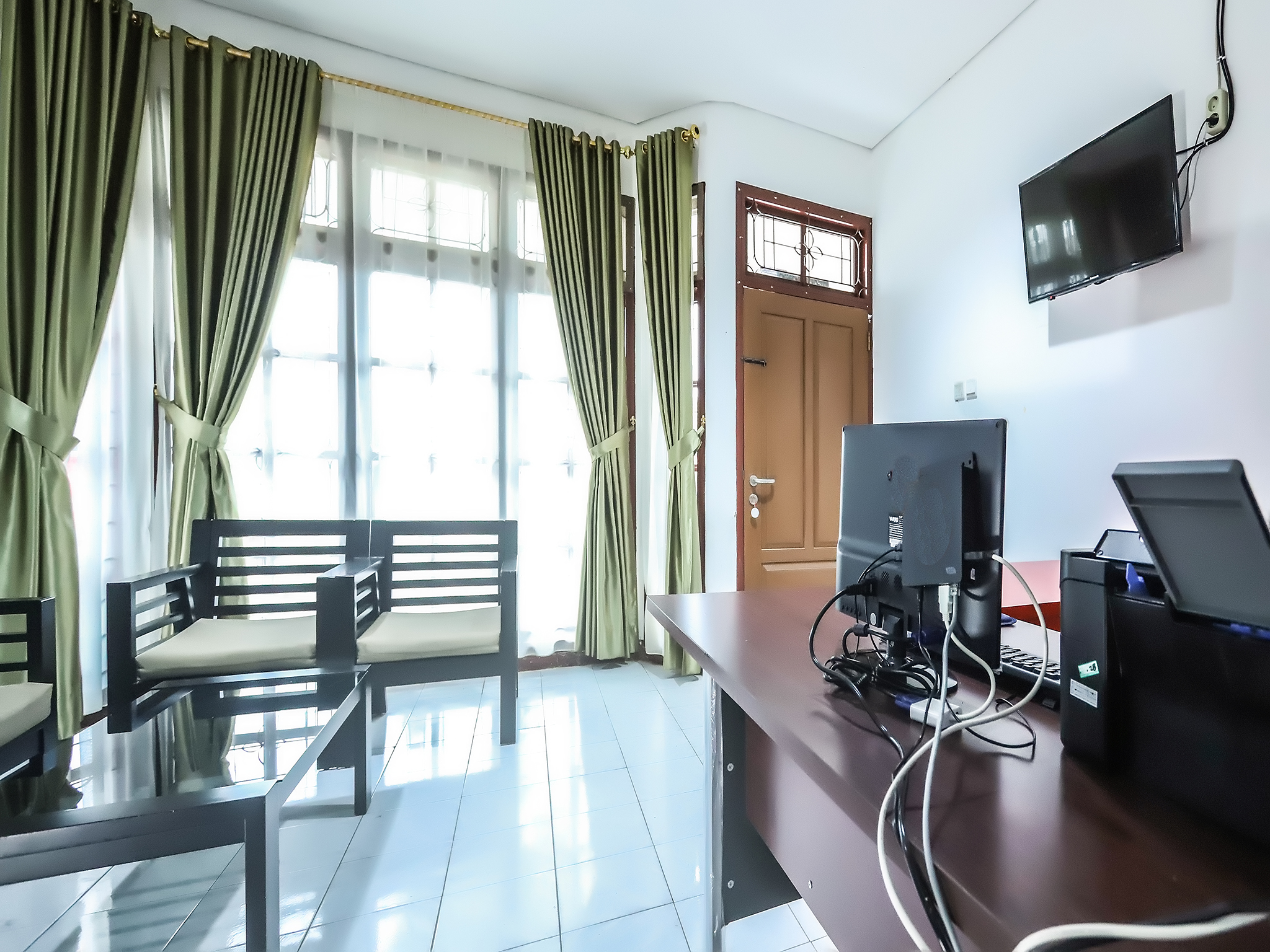 Oyo 1582 Bungo Guest House 33/47