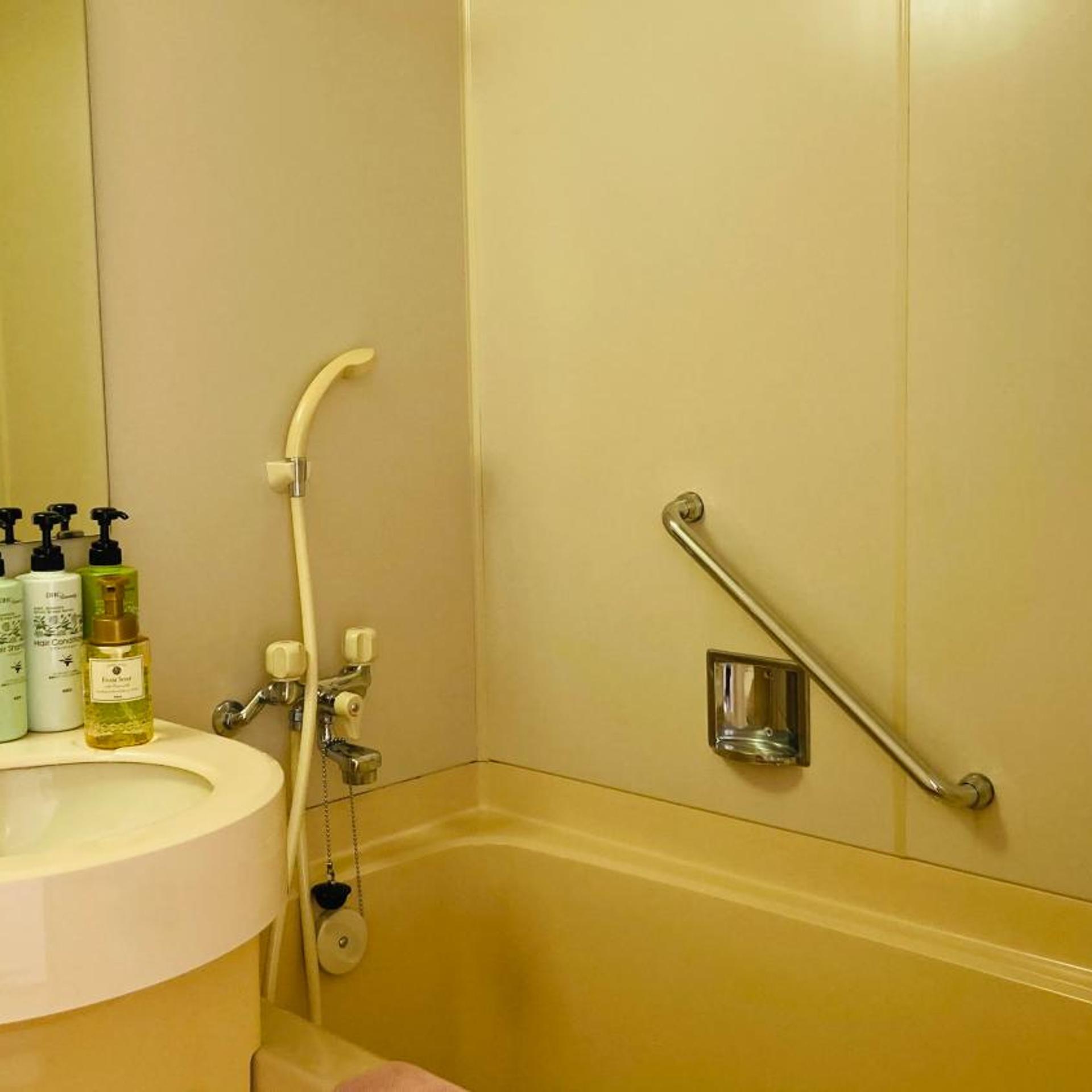 Shingu UI Hotel 55/58