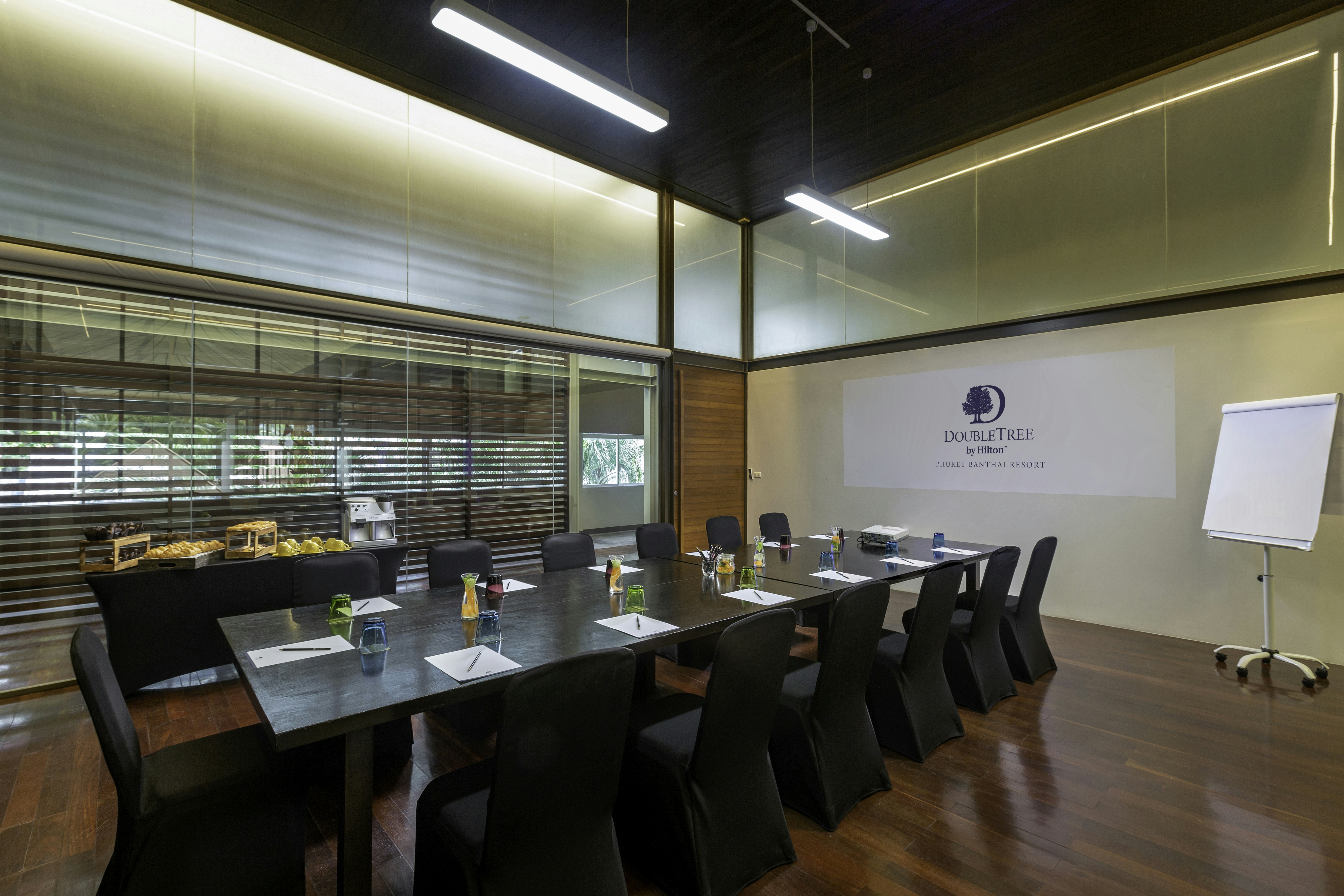 DoubleTree by Hilton Phuket Banthai Resort 43/49
