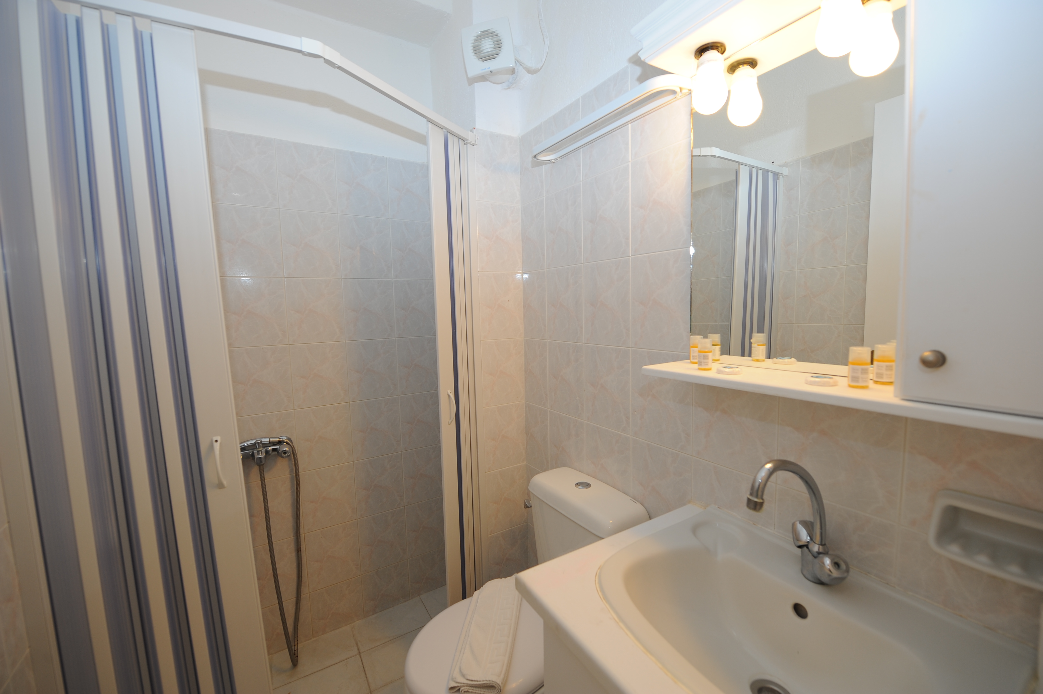 COMFORT, APARTMENT