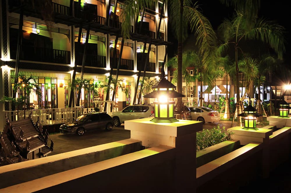 Dee Andaman Hotel 24/34
