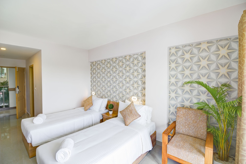 Sidra Pristine Hotel & Portico Halls 15/50