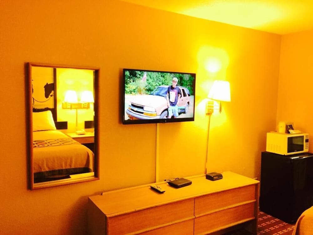 Arya Inn & Extended Stay 17/29