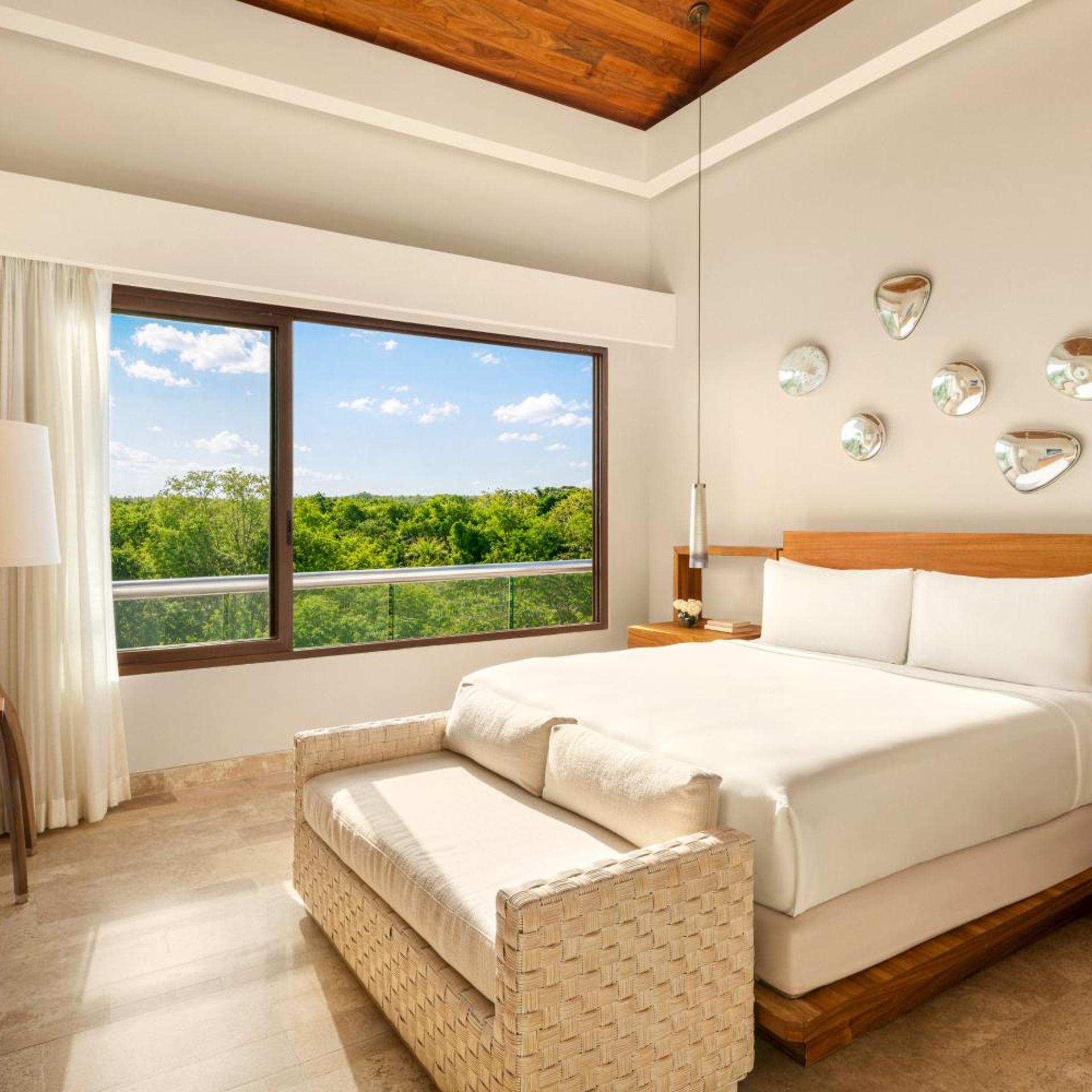 3 Bedrooms, Villa, Middle Floor