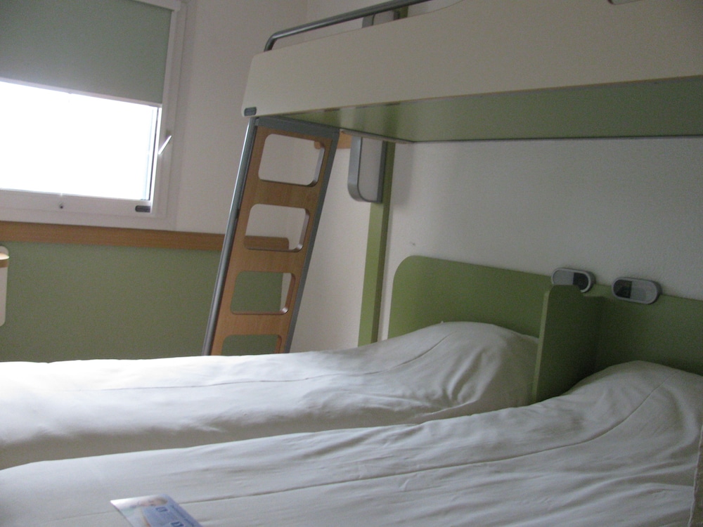 Ibis Budget Nice Aeroport Promenade Des Anglais 12/56