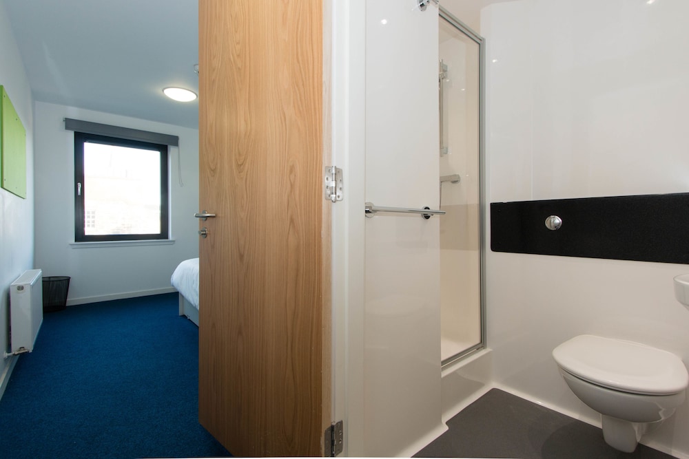 Destiny Student Murano Campus Accommodation 34/40