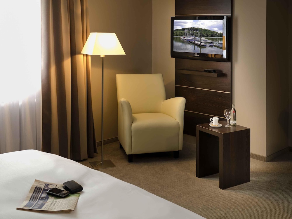 MERCURE HOTEL HAGEN 33/67