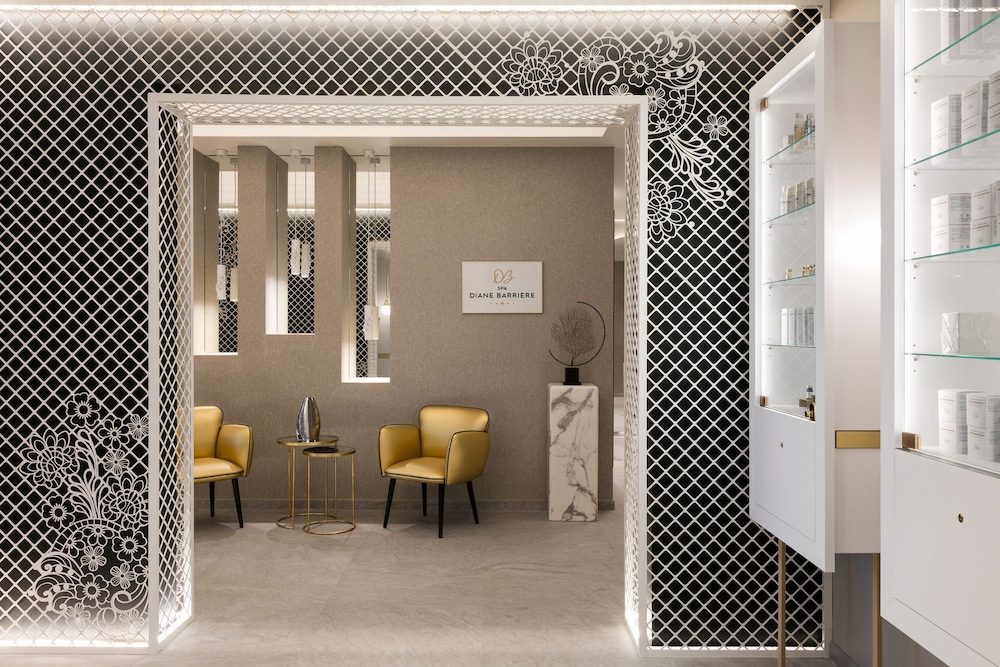 Hotel Barriere Le Grand Hotel Dinard 28/83