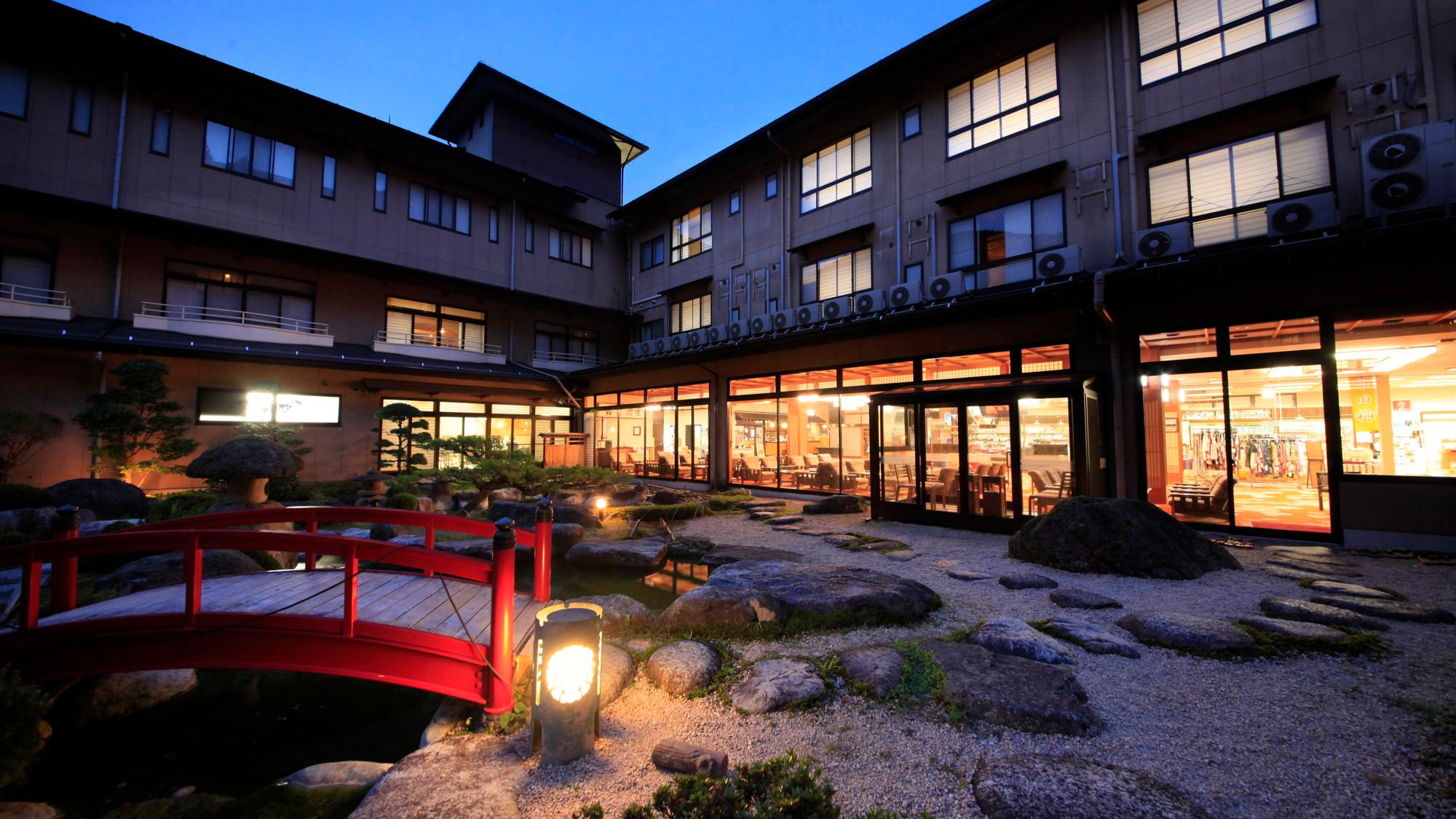 Yumoto Hotel Achigawa 45/46