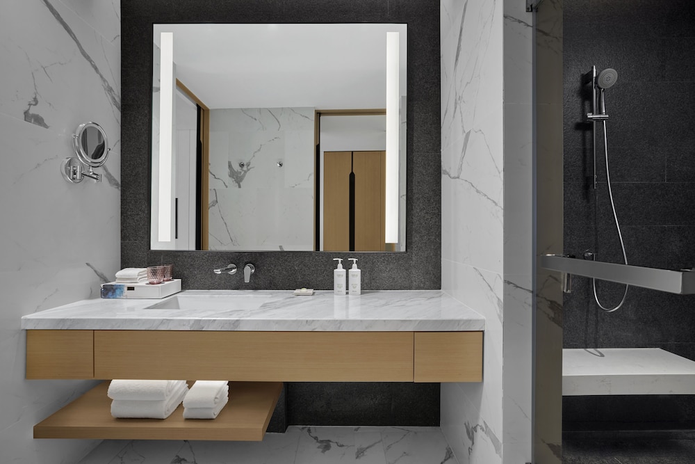 Courtyard by Marriott Xiamen Huli 47/50