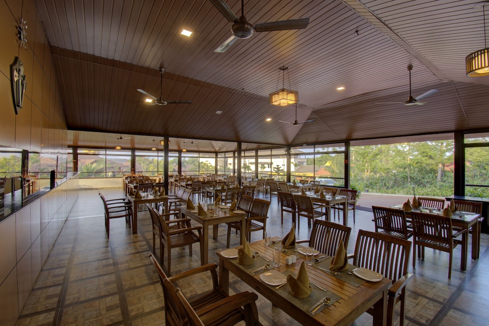 LEISURE VACATIONS WOODSTOCK VILLAS 34/50