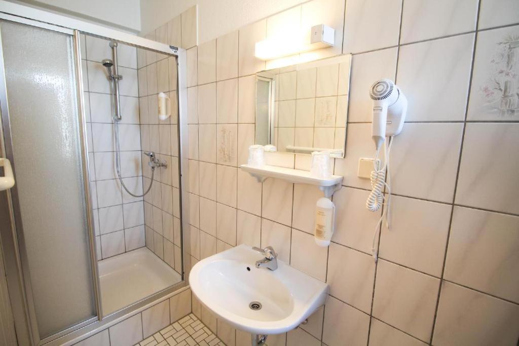 Center Hotel Essen 59/60