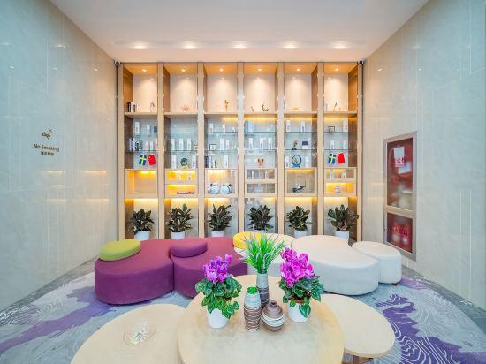Lavande Hotel (Qunfang South Street) 39/58
