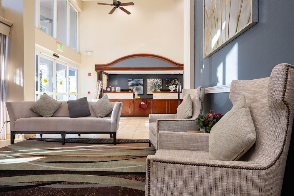 SummerPlace Inn Destin 37/52