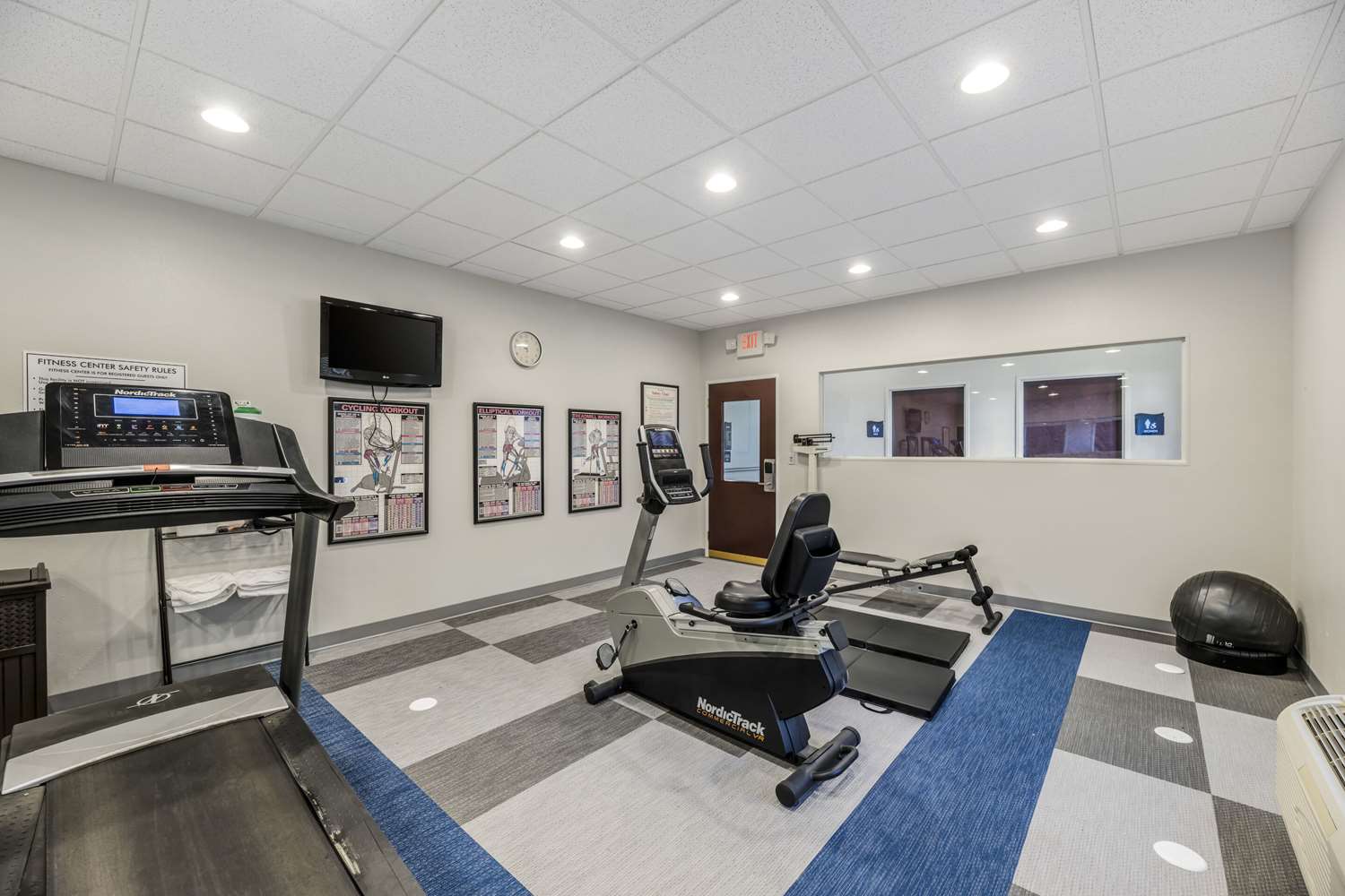 Comfort Inn & Suites Andrews, TX 8/16