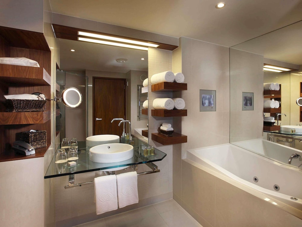 Sofitel Queenstown Hotel and Spa 58/58