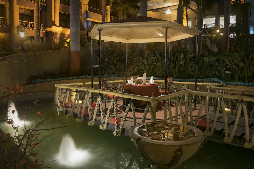 The Corinthians Resort 71/76