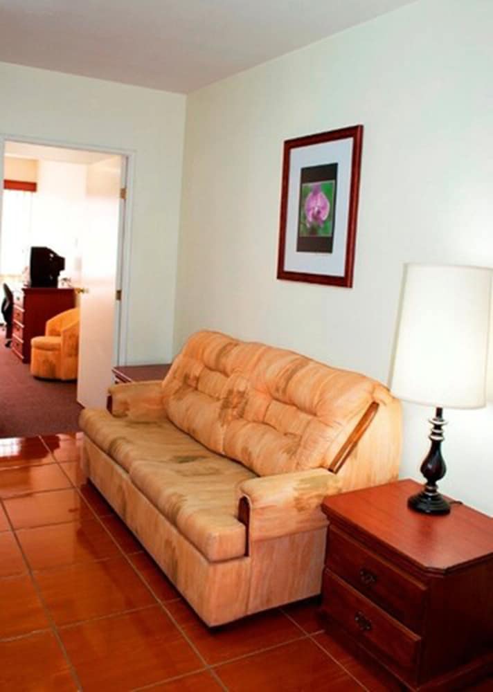 Hotel Marcella Clase Ejecutiva 22/28