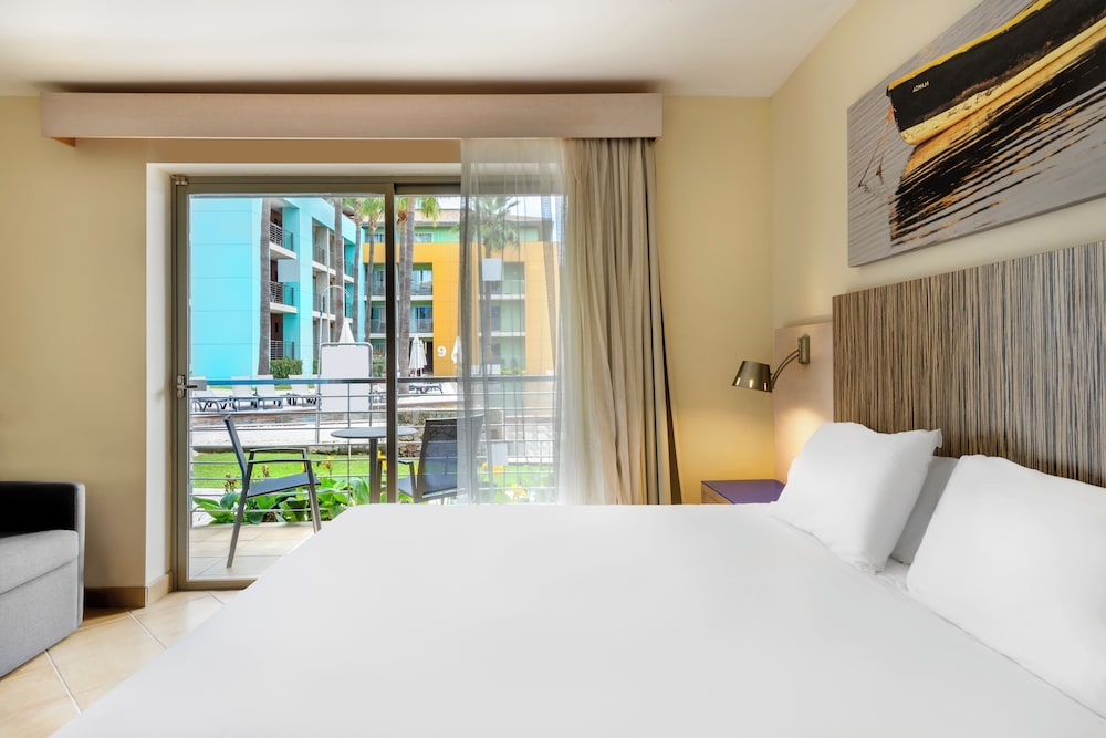Superior, Double Bed, Balcony
