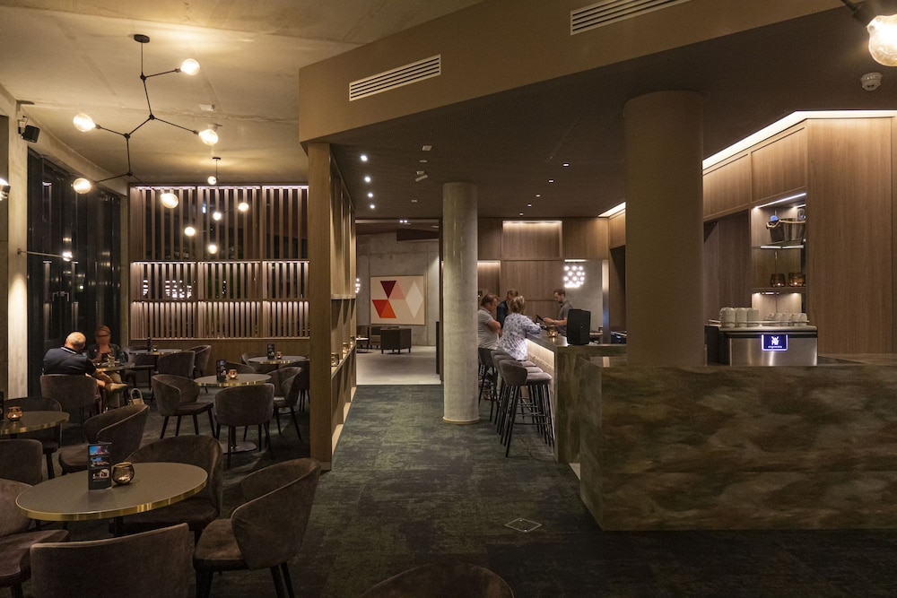 H24 Stadthotel Bernau 36/42